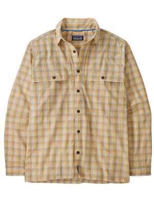 Patagonia Men's Long-Sleeved Island Hopper Shirt in Dipper: Beeswax Tan Men's Fly Fishing Shirts at Mad River Outfitters